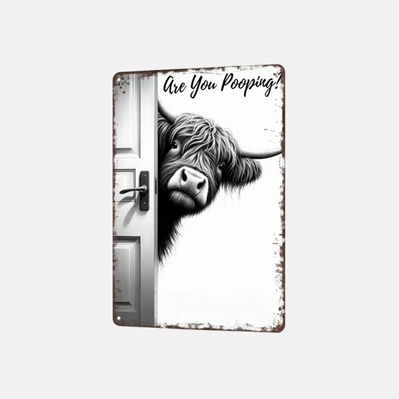 🐄 The Cheeky Visitor: Vintage Highland Cow Sign