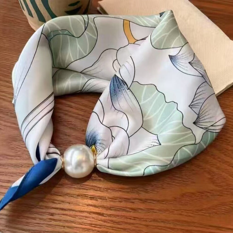 🤍 Pearl Scarf Necklace with Magnetic Clasp