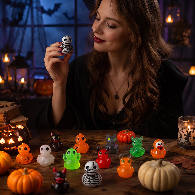 🎃🐤 Halloween Resin Mini Duckies — 12 Spooky Designs, 1‑Inch Tiny Decor