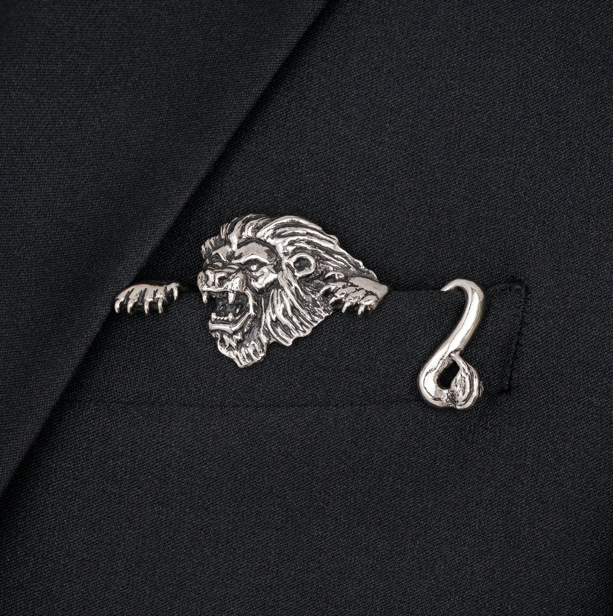 ✨ Luxury Sculpted Animal Brooch – Premium Statement Piece for Suits & Blazers