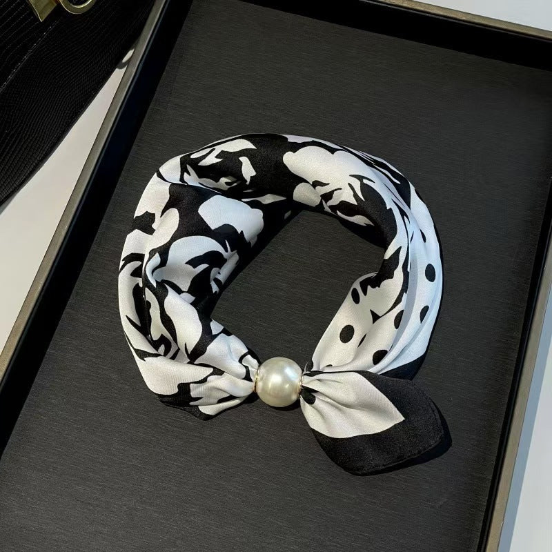 🤍 Pearl Scarf Necklace with Magnetic Clasp
