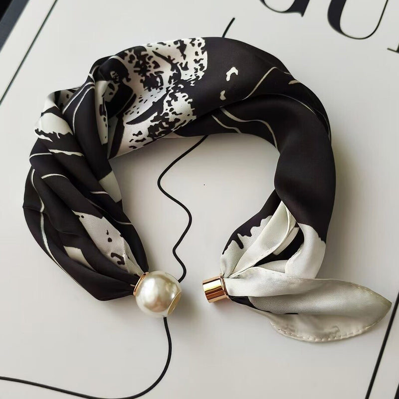 🤍 Pearl Scarf Necklace with Magnetic Clasp