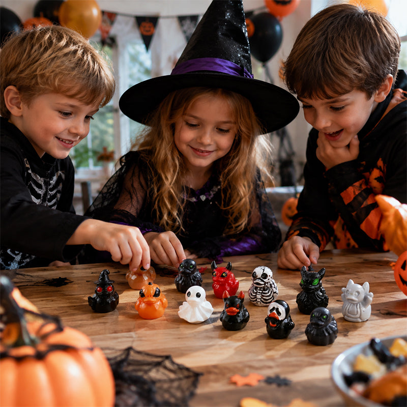 🎃🐤 Halloween Resin Mini Duckies — 12 Spooky Designs, 1‑Inch Tiny Decor