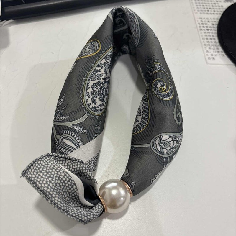 🤍 Pearl Scarf Necklace with Magnetic Clasp
