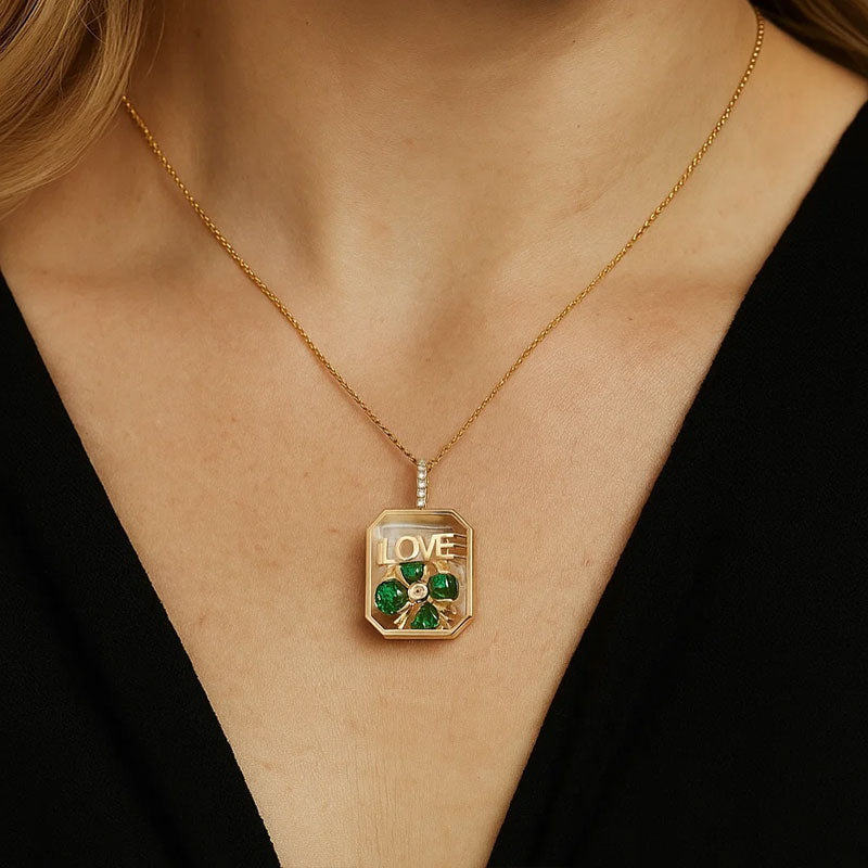 Personalized glass photo box pendant