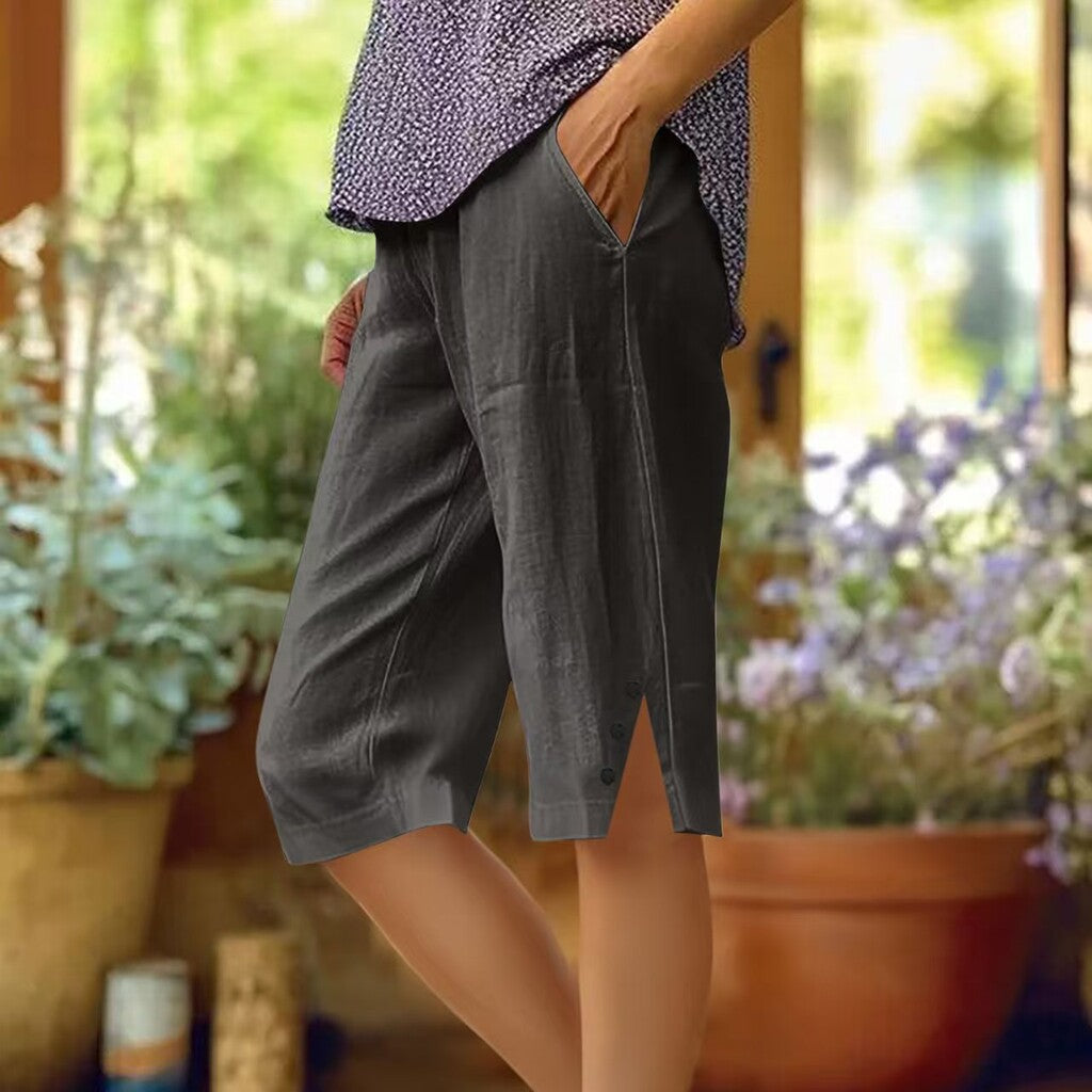 📢Limited-time 50% OFF👖Women's Casual Solid Color Pocket Capri Pants