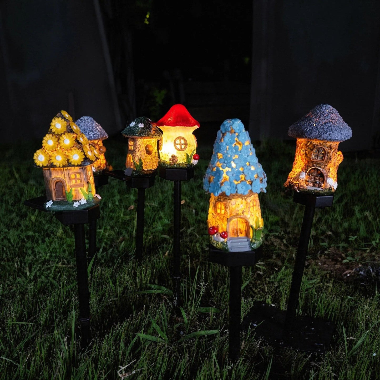 🏆Limited Time Sale 49% OFF🌙🏡Solar Fairy-Tale Mushroom Cottage Garden Light